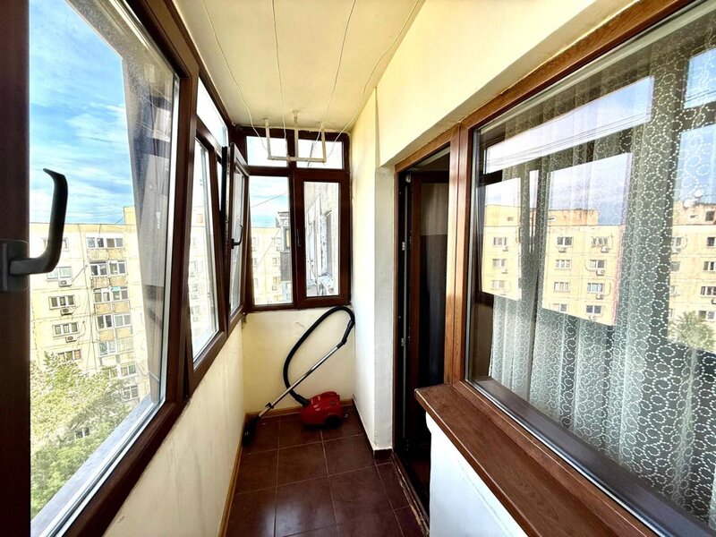 Tineretului / Timpuri Noi - Apartament 2 camere/ Decomandat (pret fix)