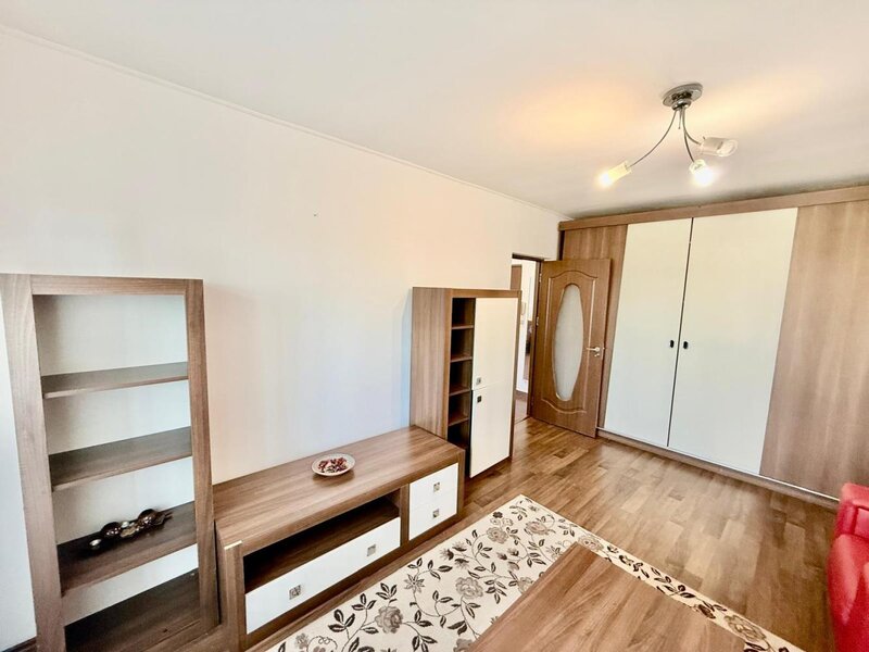 Tineretului / Timpuri Noi - Apartament 2 camere/ Decomandat (pret fix)