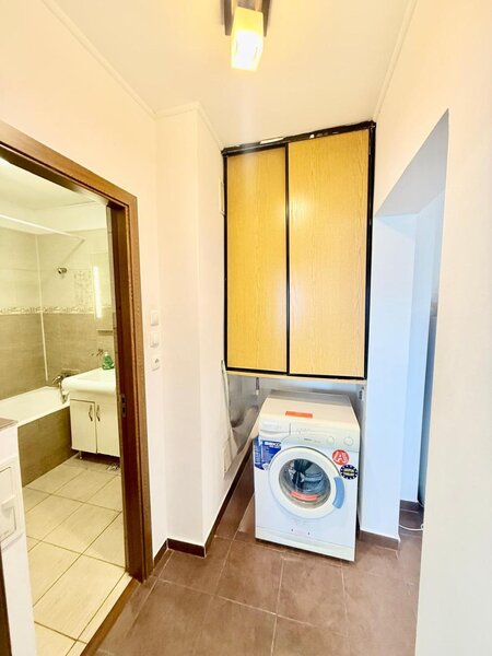 Tineretului / Timpuri Noi - Apartament 2 camere/ Decomandat (pret fix)